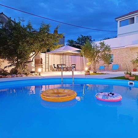 Apartments Villa Mihaela Banj Екстериор снимка